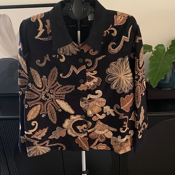 Beautifully Embroidered Black Denim Jacket - Picture 2 of 11